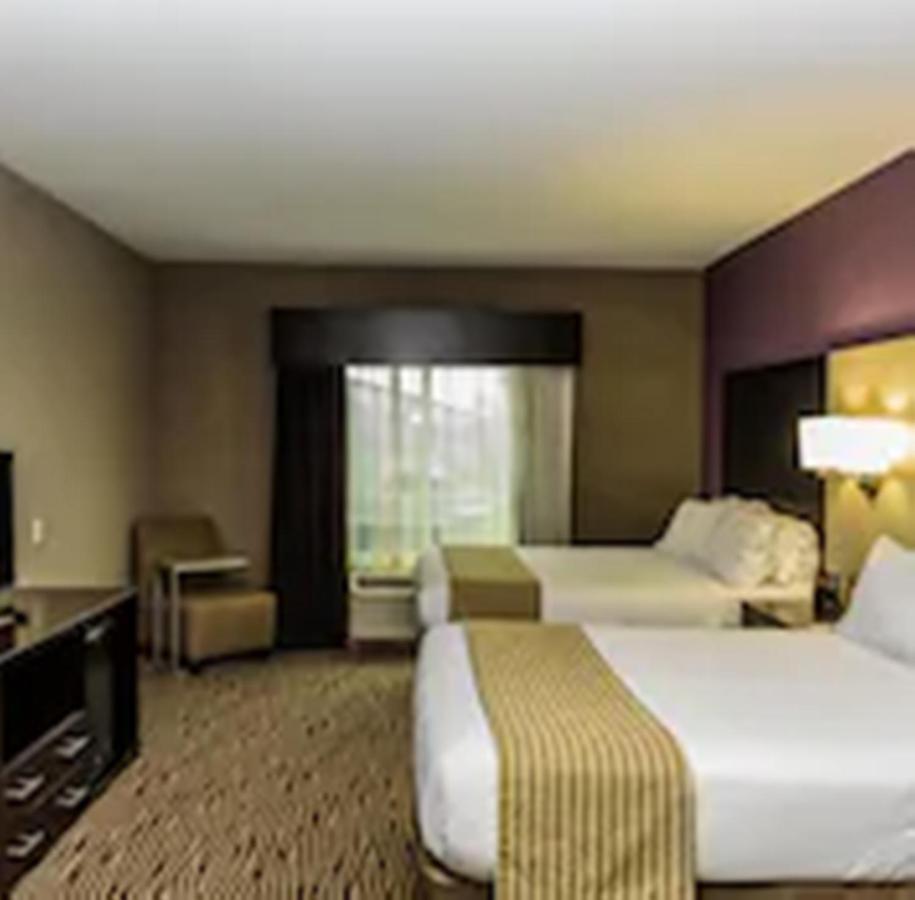 Holiday Inn Express & Suites Cheektowaga North East By Ihg Exterior photo