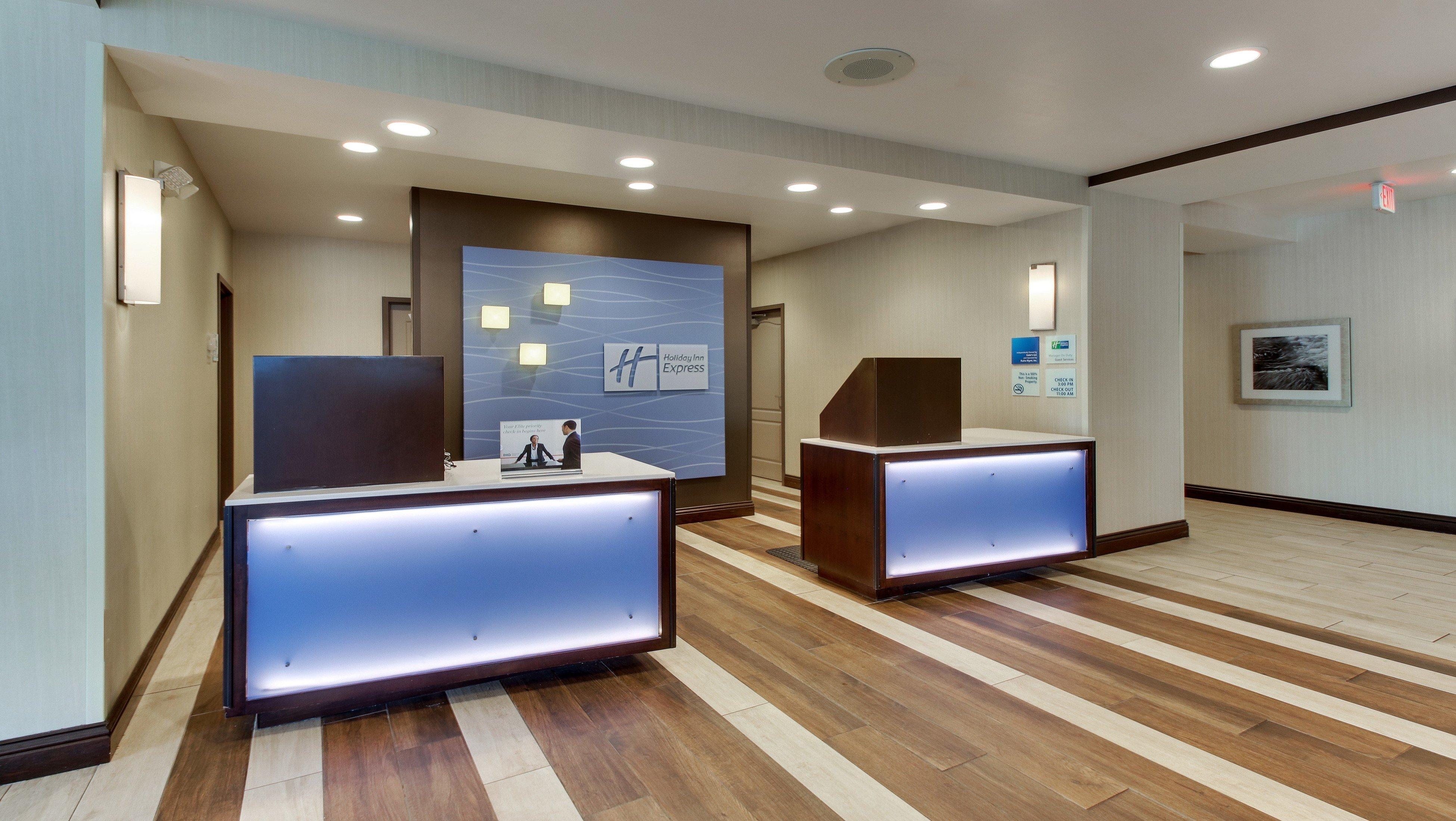 Holiday Inn Express & Suites Cheektowaga North East By Ihg Exterior photo