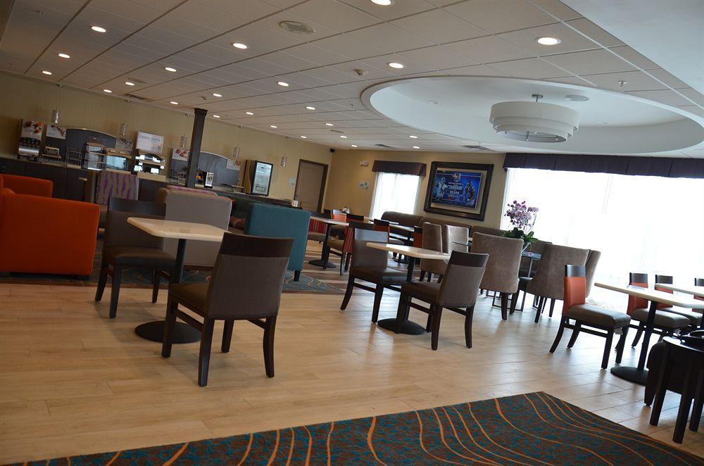 Holiday Inn Express & Suites Cheektowaga North East By Ihg Exterior photo