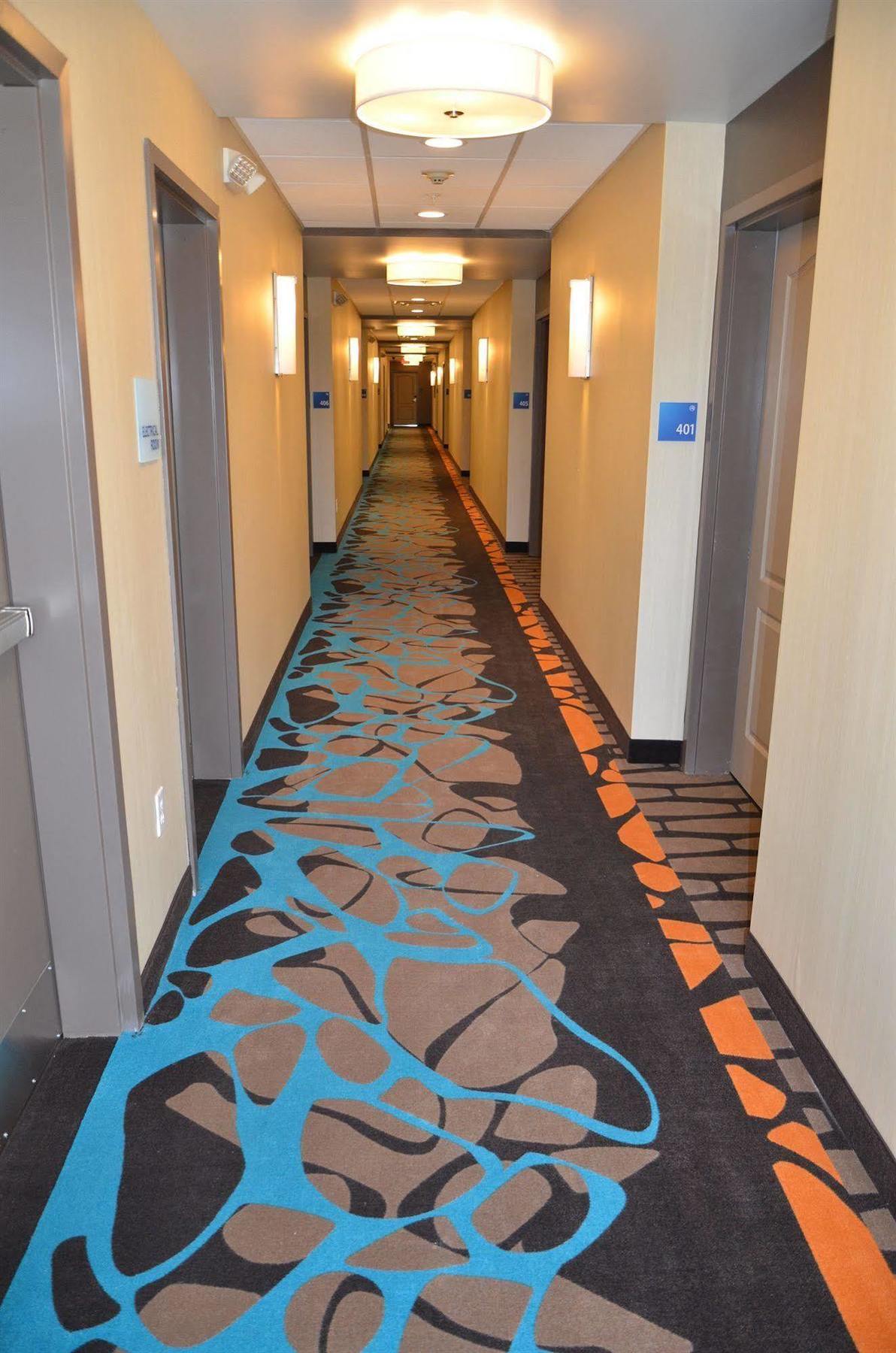 Holiday Inn Express & Suites Cheektowaga North East By Ihg Exterior photo